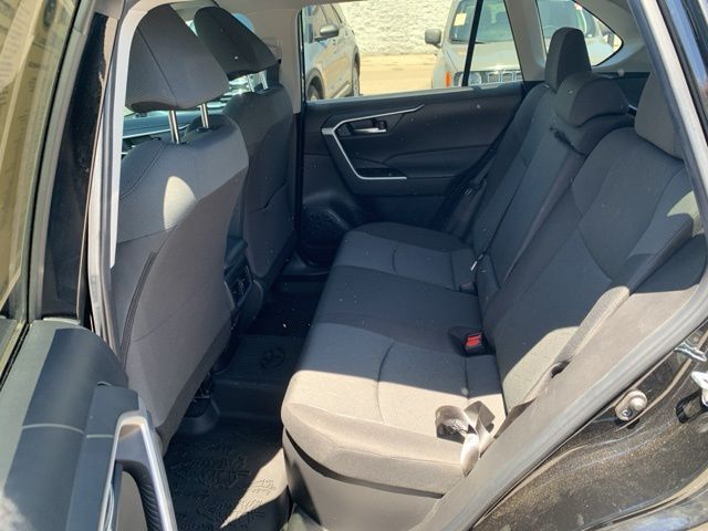 2024 Toyota RAV4 Hybrid photo 22