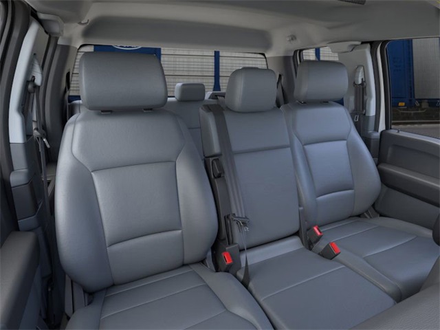 2025 Ford F-250 XL photo 8