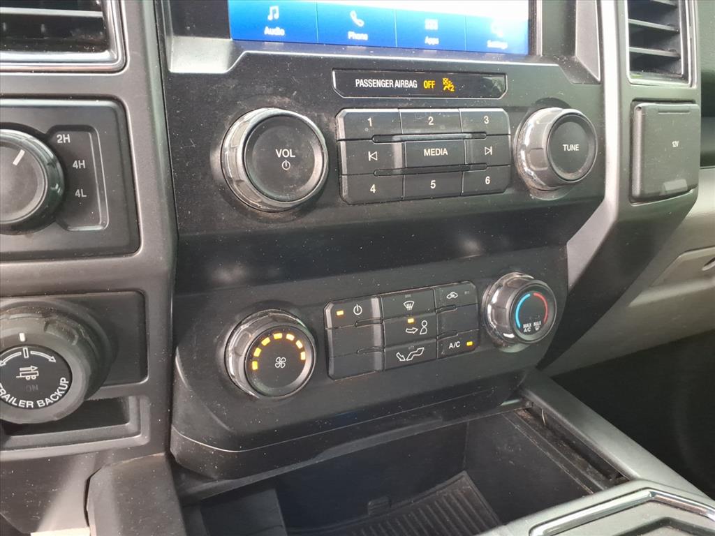 2020 Ford F-150 XLT photo 16