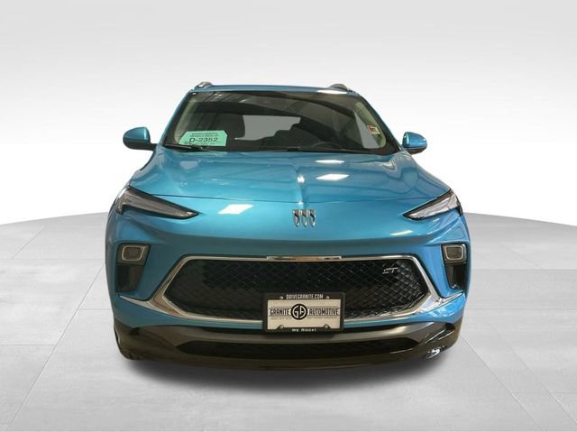 2026 Buick Encore GX Sport Touring photo 2