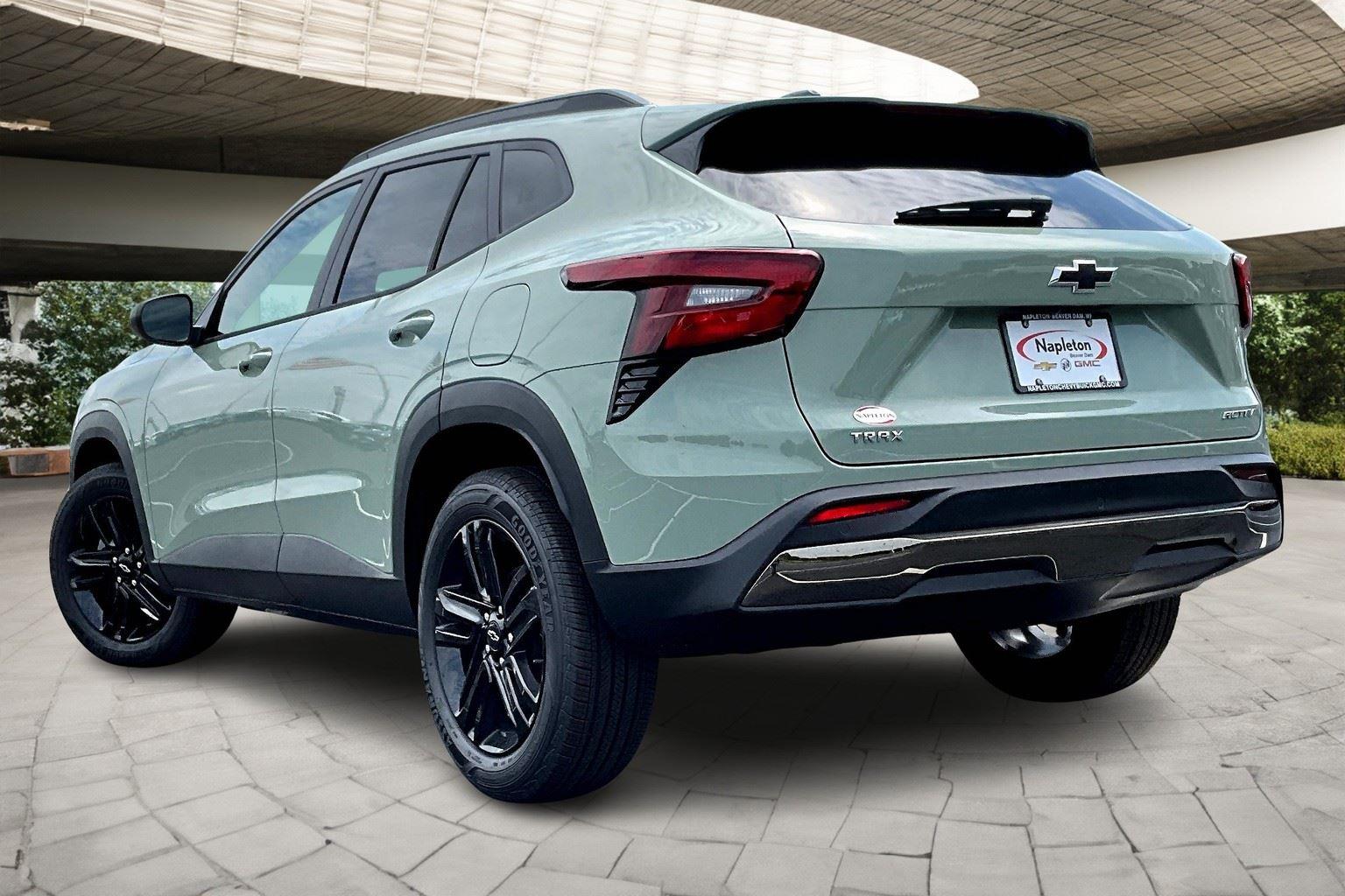 2025 Chevrolet Trax ACTIV photo 3
