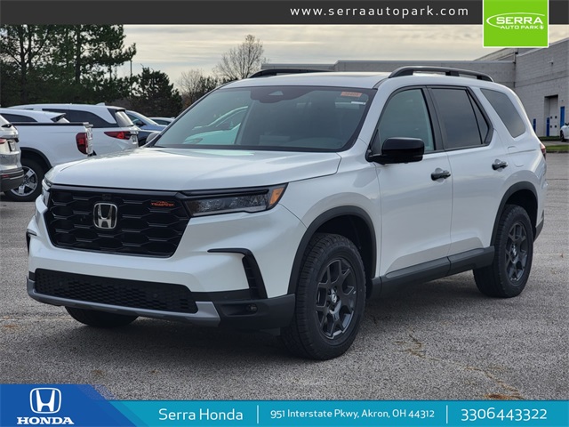 2025 Honda Pilot TrailSport's photo
