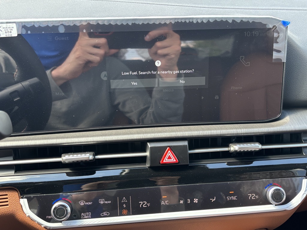 2026 Kia Sportage X-Line photo 5