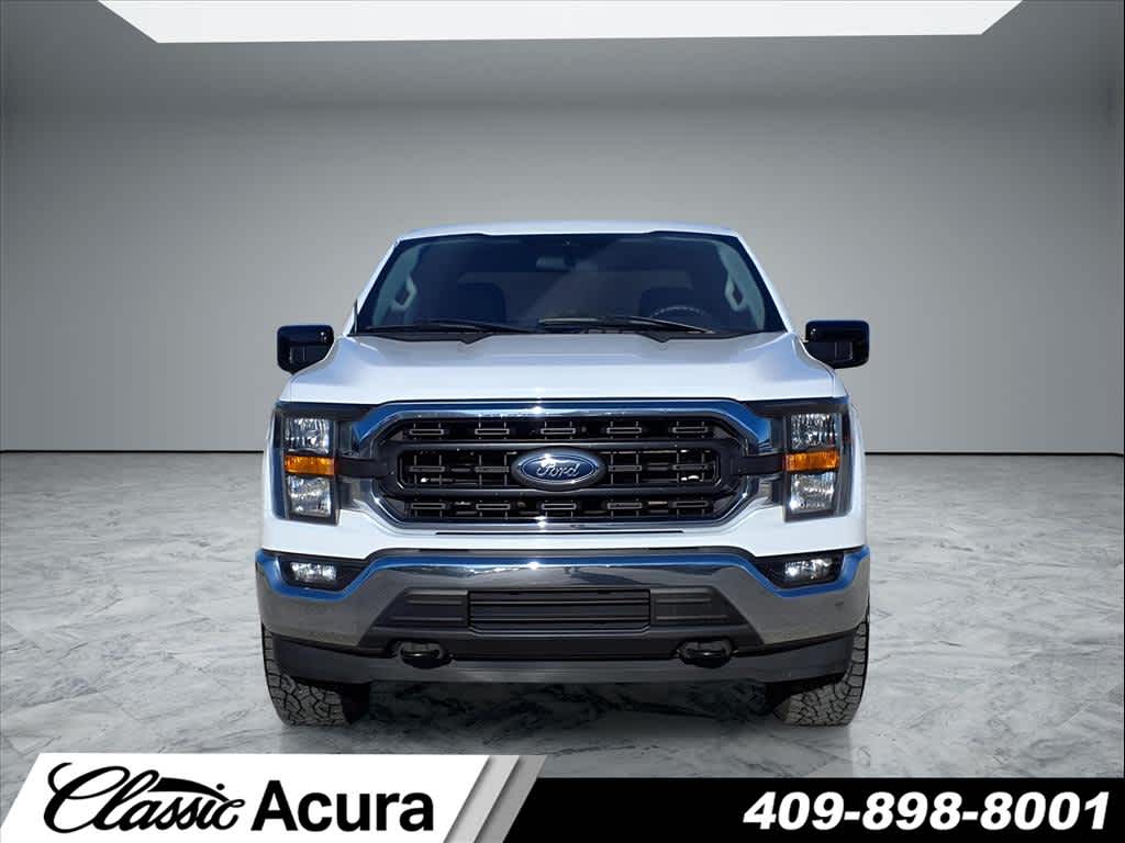 2023 Ford F-150 XLT photo 3