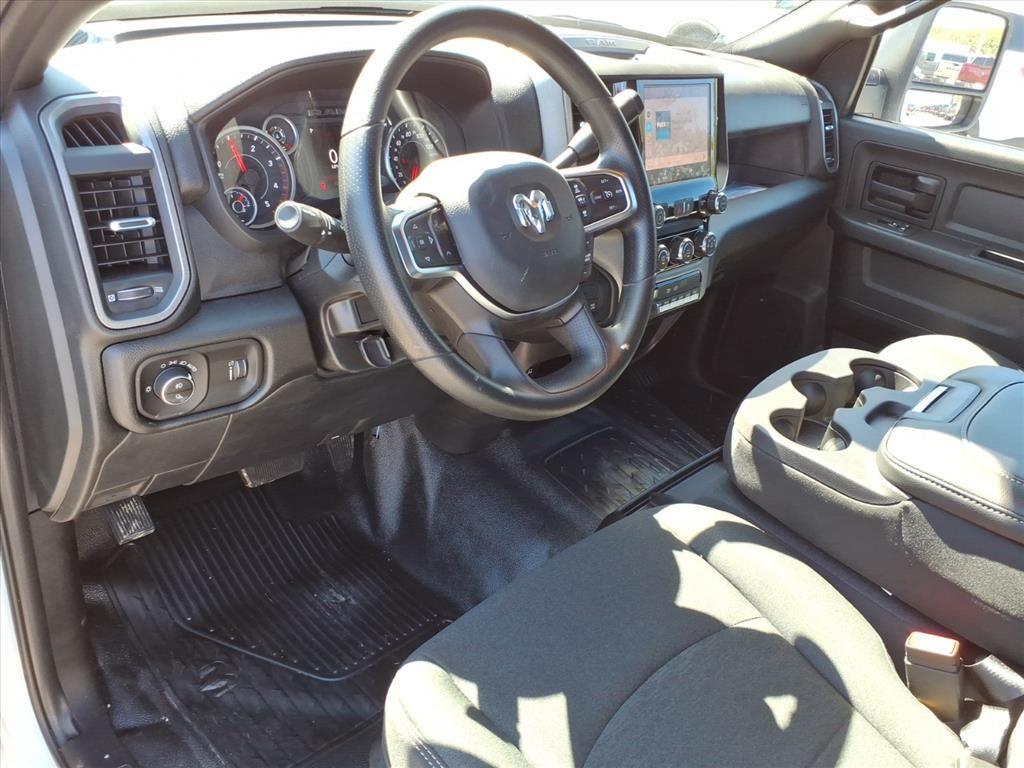 2026 Ram 3500 Tradesman photo 4