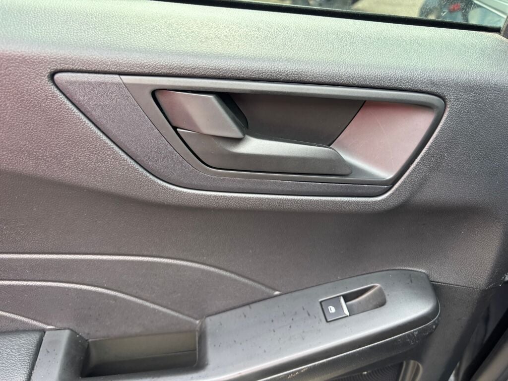 2022 Ford Escape SE photo 13
