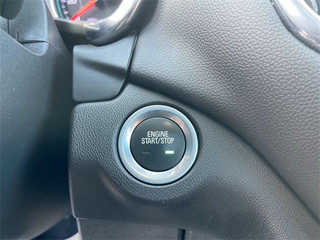 2021 CHEVROLET EQUINOX - Image 16