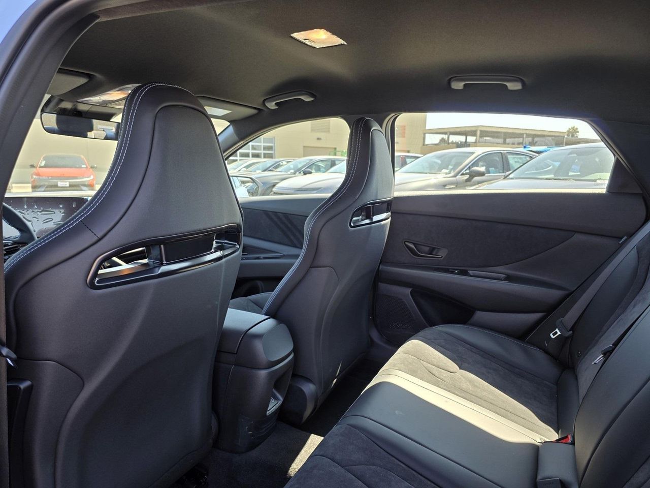2025 Hyundai Elantra N Base photo 13