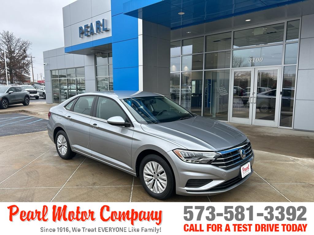 2020 Volkswagen Jetta SE's photo