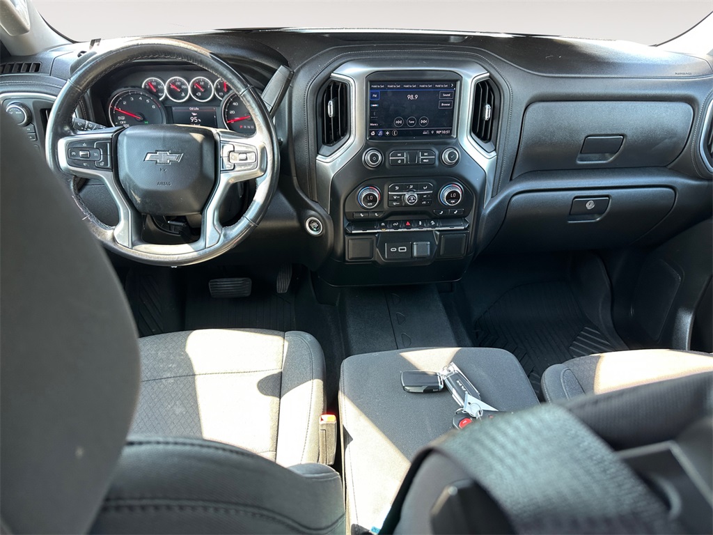 2022 Chevrolet Silverado 1500 RST photo 9