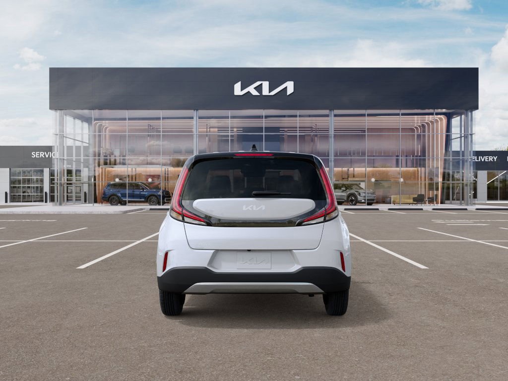 2025 Kia Soul LX photo 5