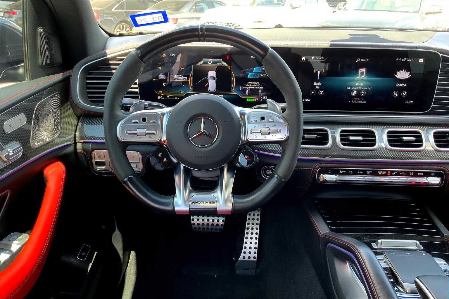 2023 Mercedes Benz GLE AMG 53 photo 4