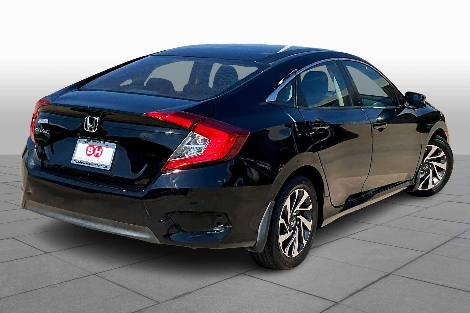 2016 Honda Civic EX photo 10