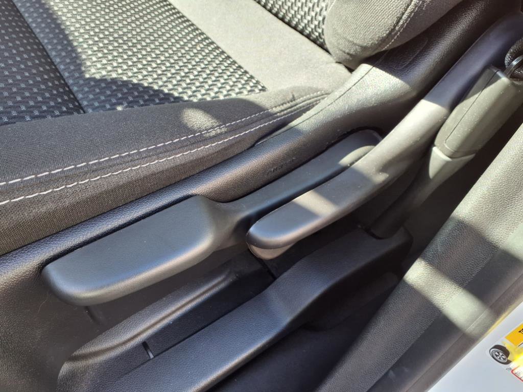 2022 Gmc Terrain SLE photo 16