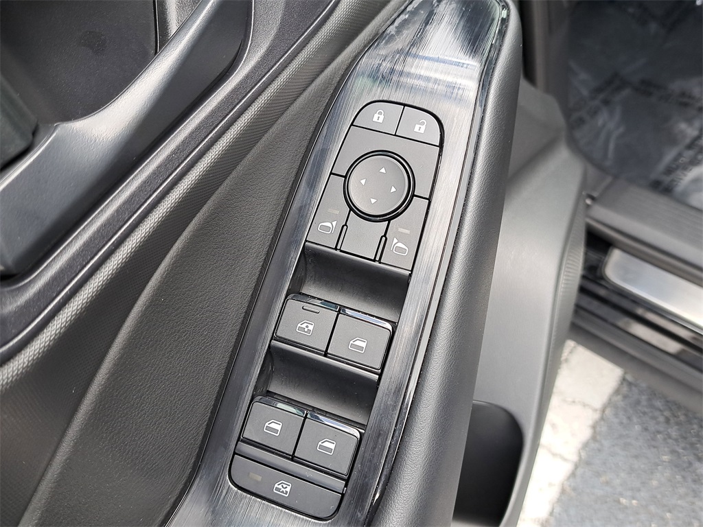 2024 Nissan Rogue S photo 22