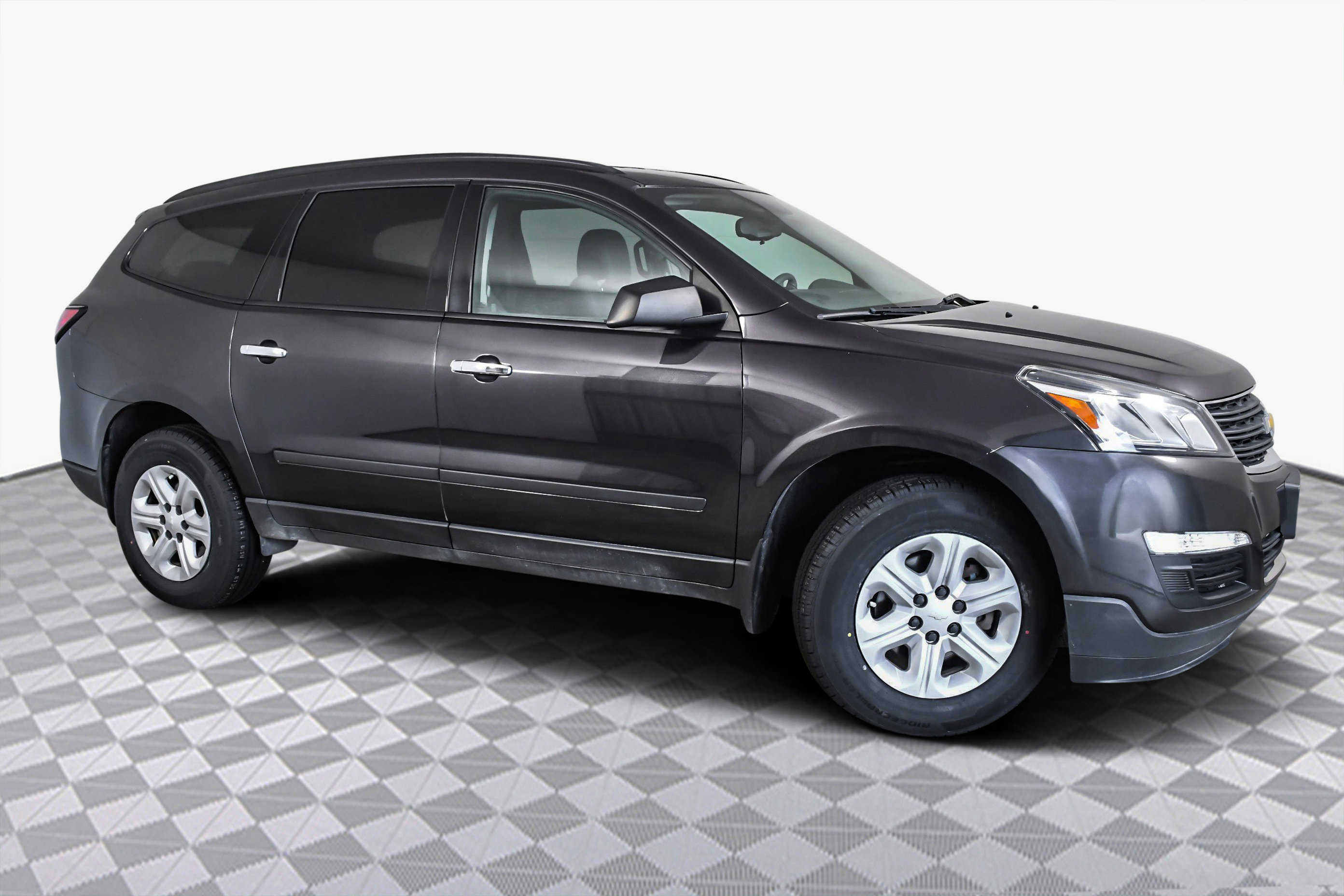 2017 Chevrolet Traverse LS