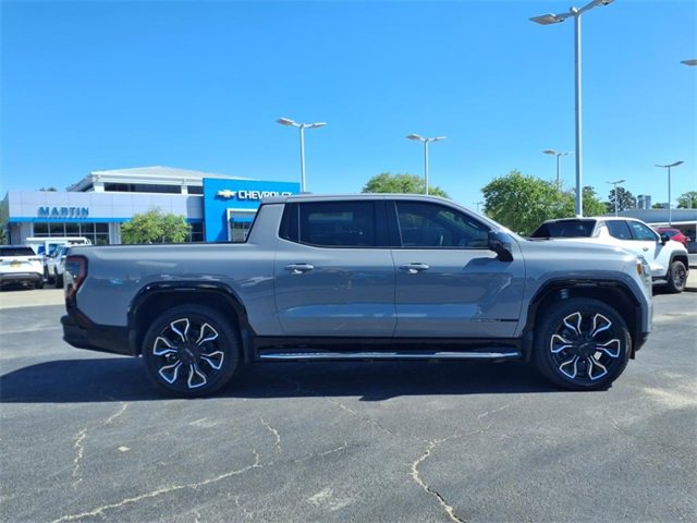 2025 Gmc Sierra EV Denali photo 7