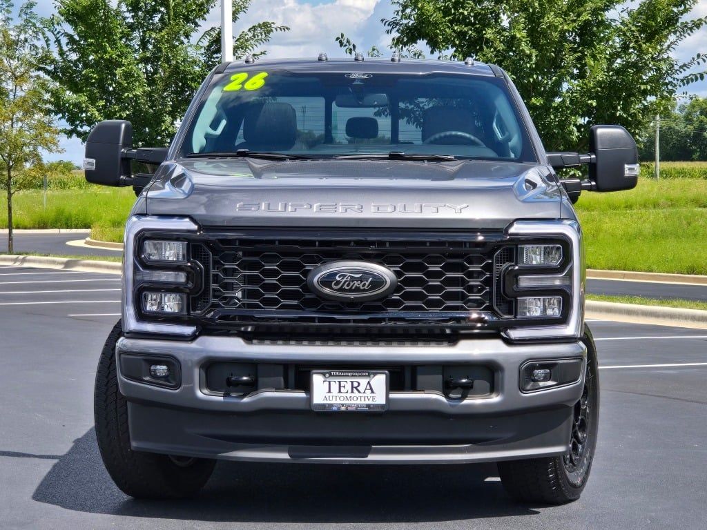 2026 Ford F-350 XLT photo 2