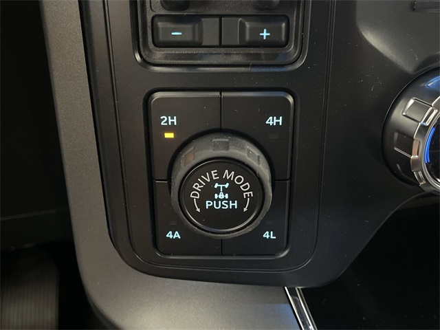 2025 Ford F-150 Lariat photo 30