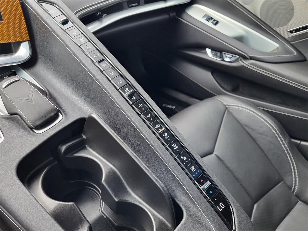 2023 Chevrolet Corvette Stingray 2LT photo 26