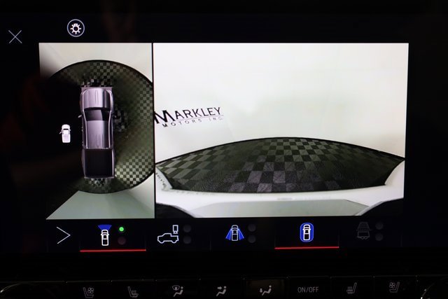 2026 Gmc Canyon Denali photo 3