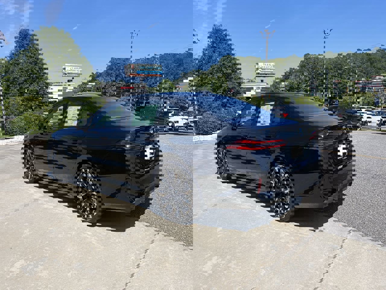 2026 Bmw 550e xDrive photo 6