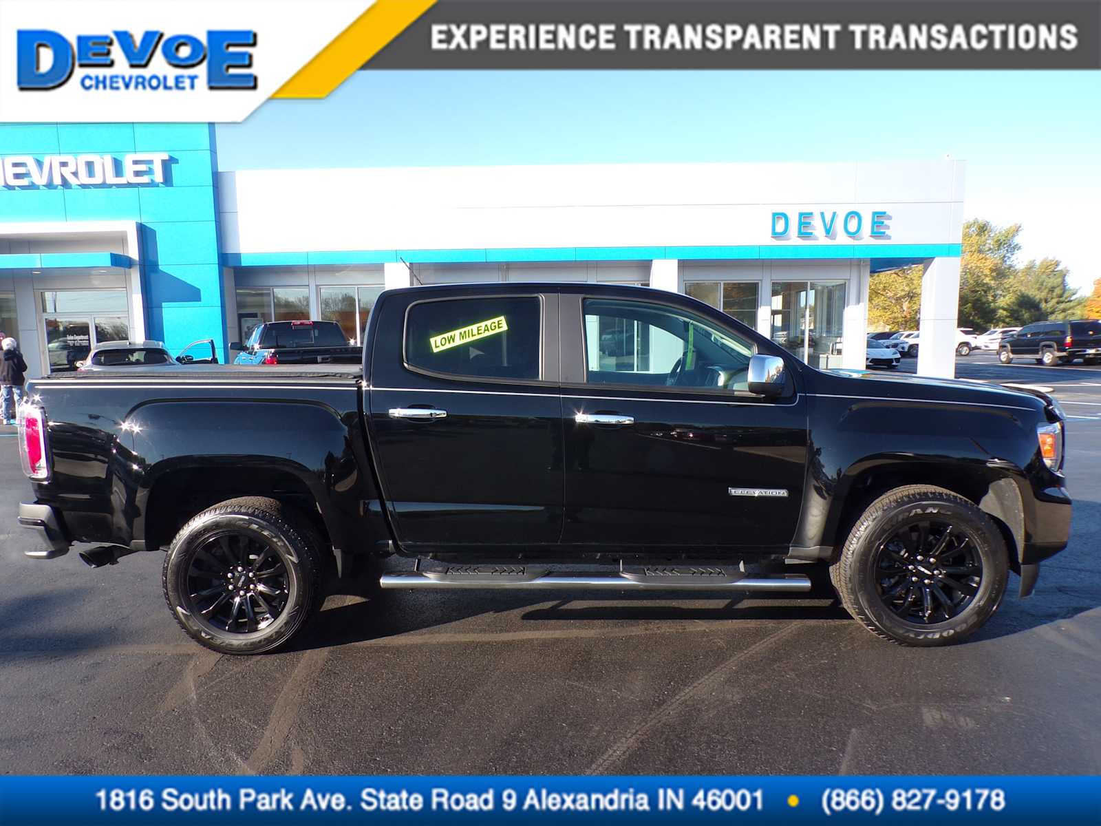 2022 GMC Canyon Elevation's photo