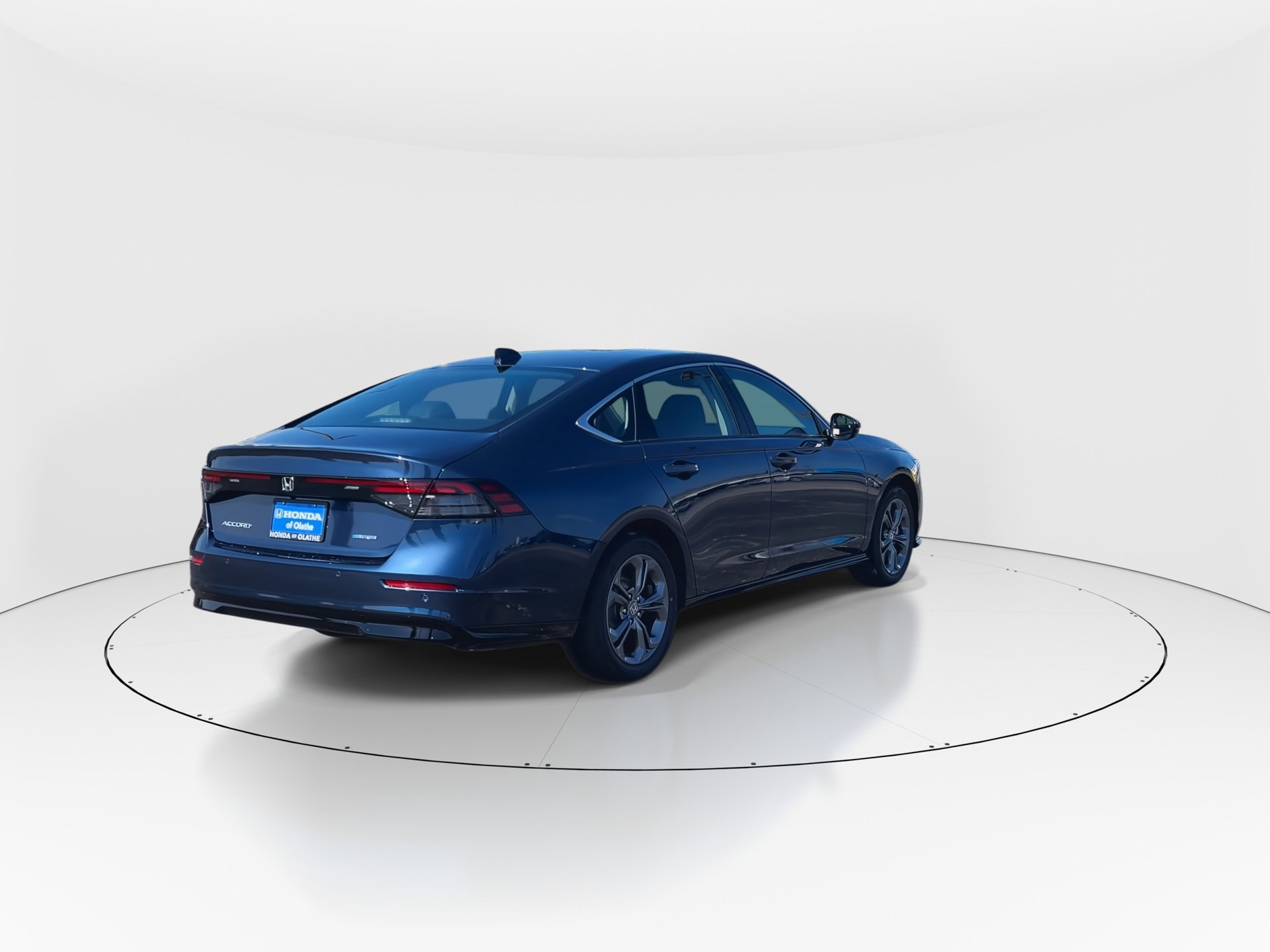 2025 Honda Accord Hybrid EX-L photo 8