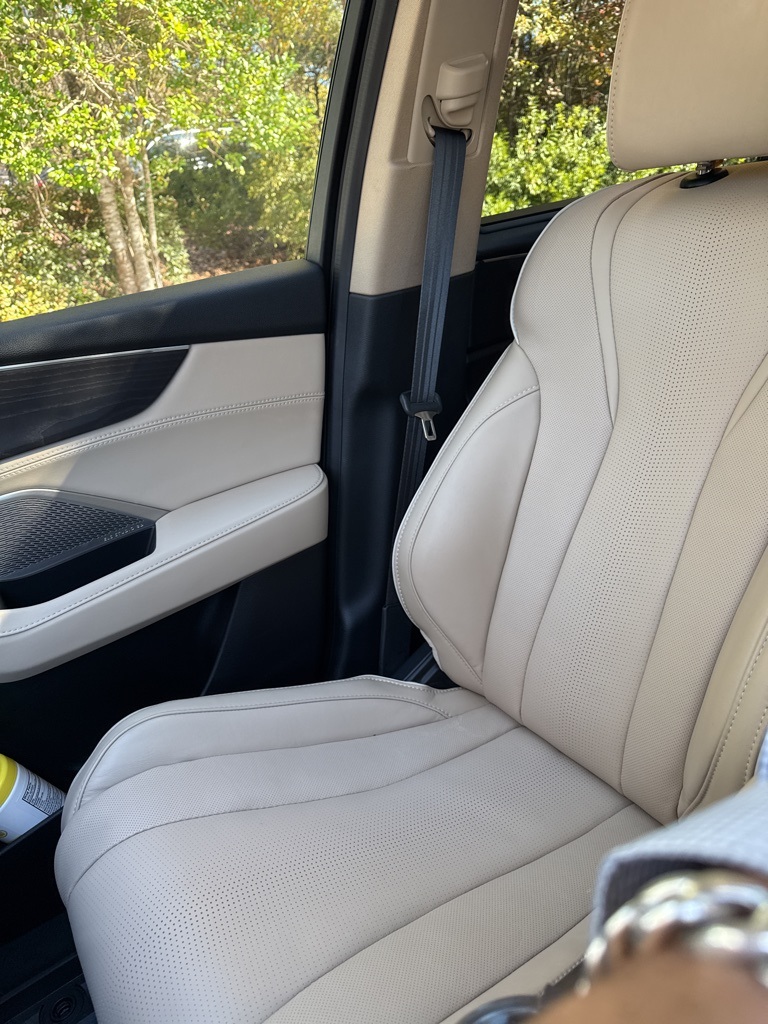 2024 Acura MDX SH-AWD Advance photo 3