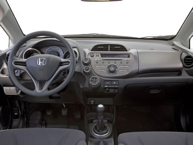 2010 Honda Fit Base photo 3