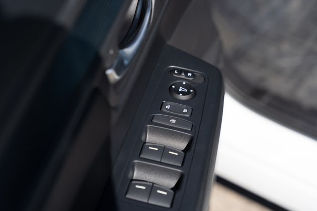 2025 Honda CR-V Hybrid Sport-L photo 17