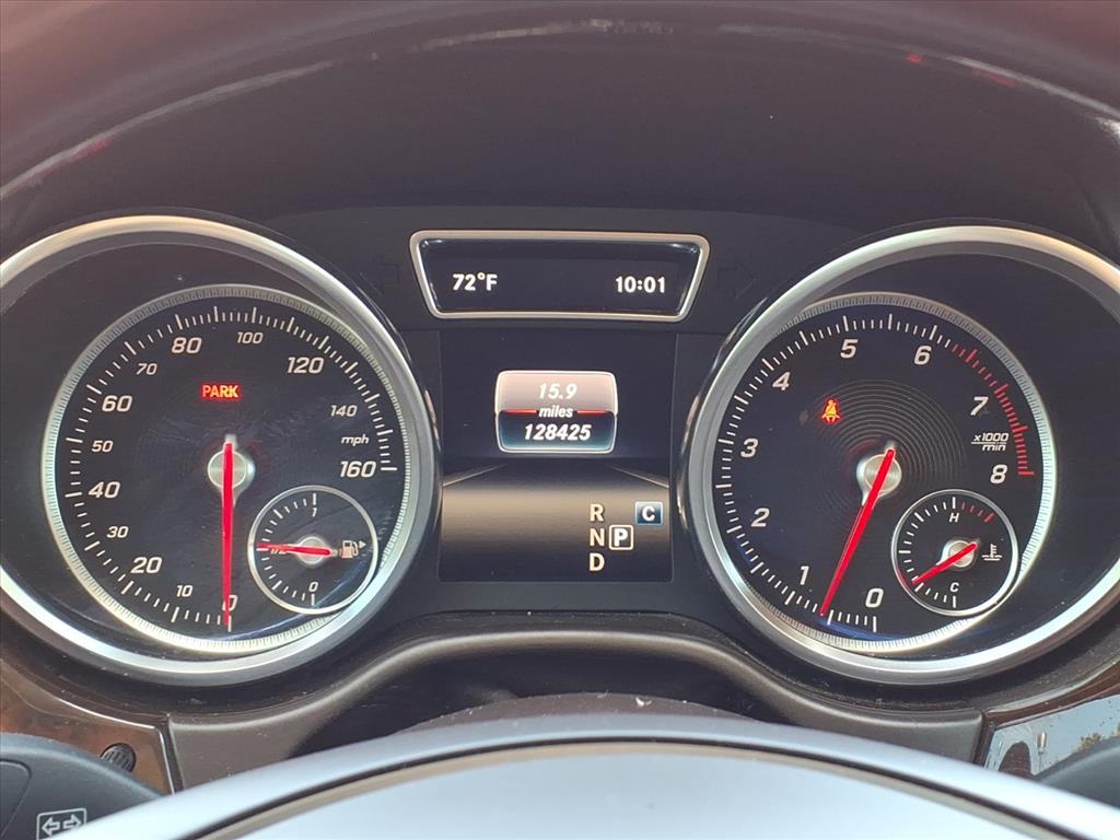 2017 Mercedes Benz GLS 450 4MATIC photo 32