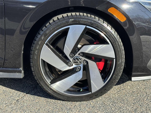 2022 Volkswagen Golf GTI SE photo 28