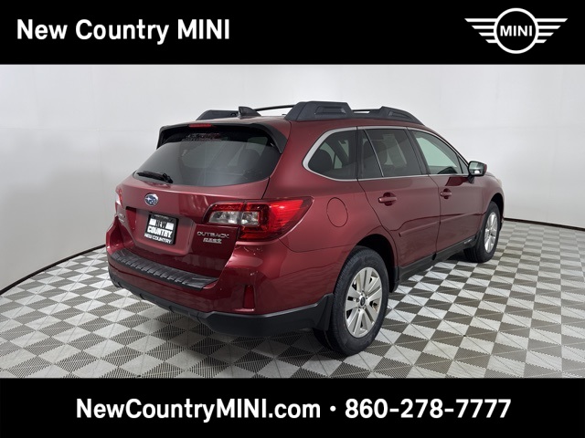2017 Subaru Outback 2.5i Premium photo 7