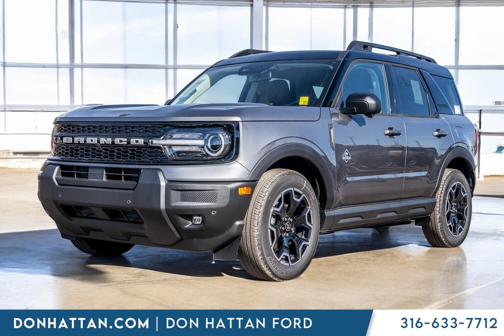 2025 Ford Bronco Sport Outer Banks's photo