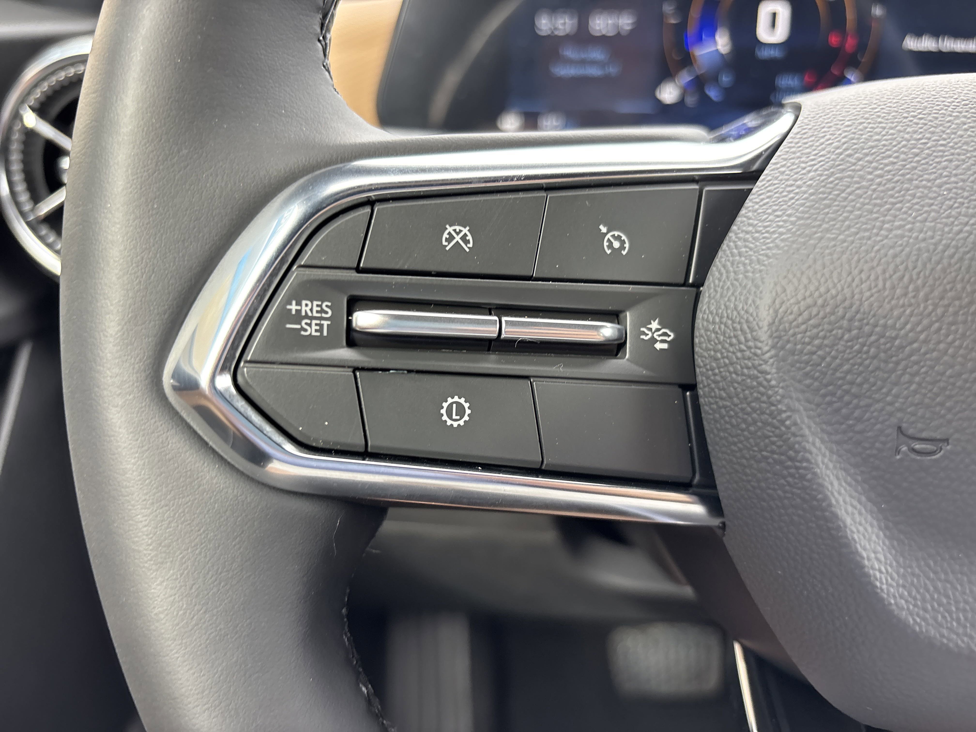 2026 Chevrolet Equinox ACTIV photo 8