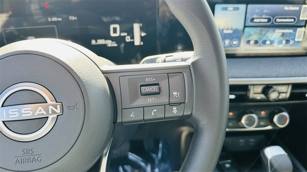 2026 Nissan Kicks SV photo 15