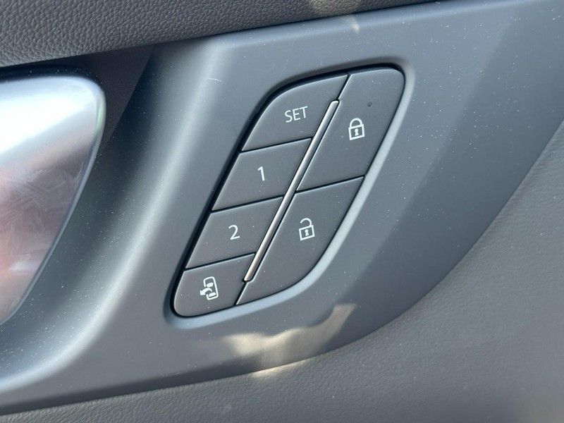 2026 Buick Enclave Preferred photo 12