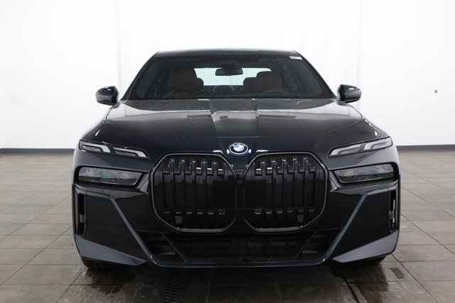 New 2025 Black BMW xDrive60 image 2