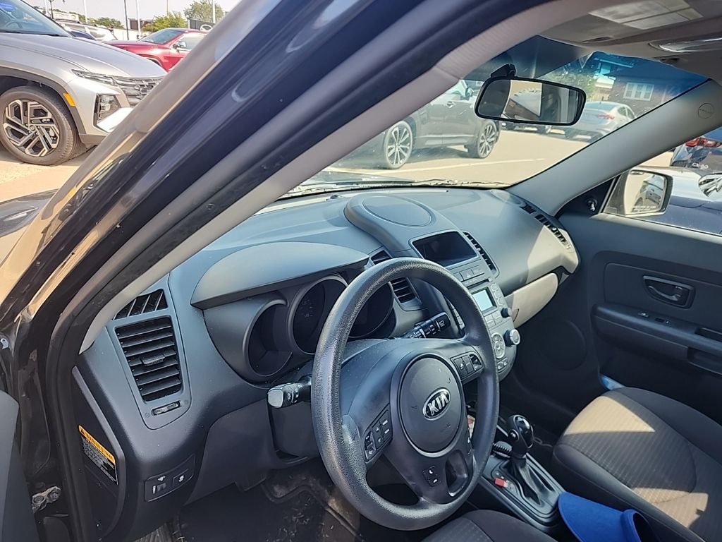 2013 Kia Soul Base photo 10