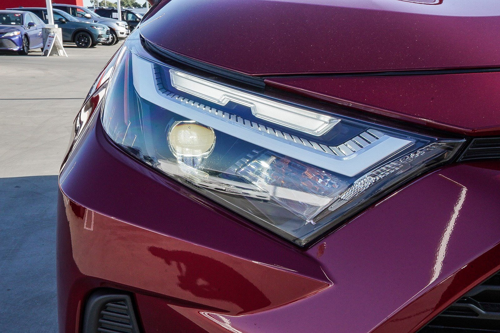 2025 Toyota RAV4 Hybrid LE photo 9
