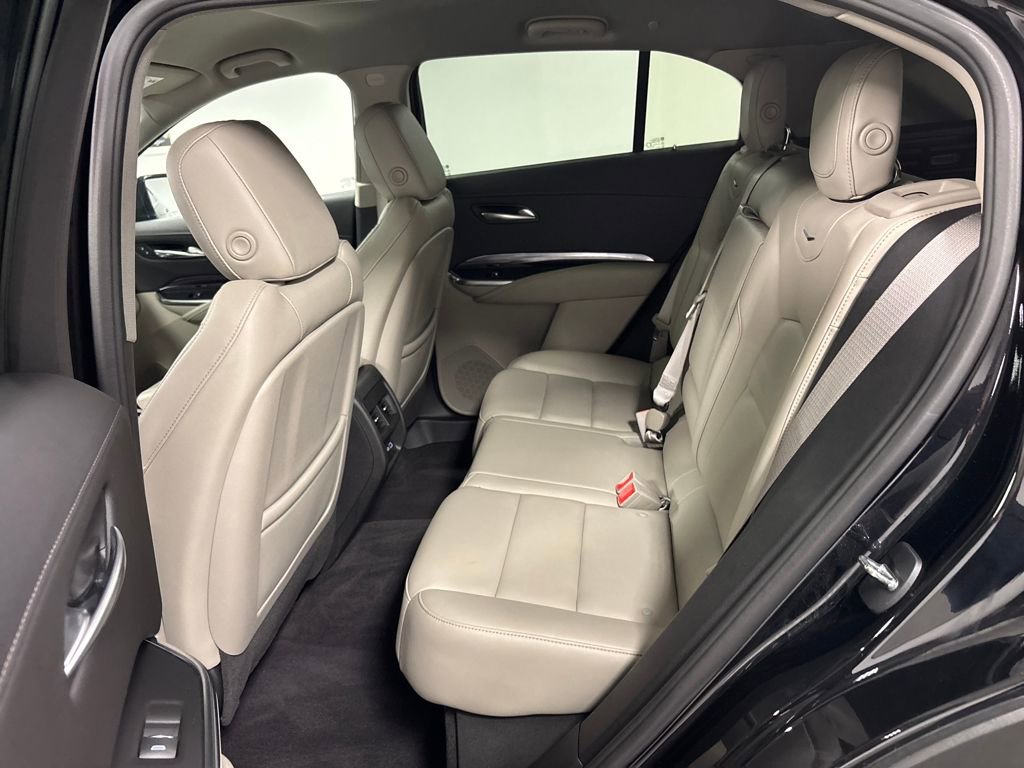 2022 Cadillac XT4 Luxury photo 28