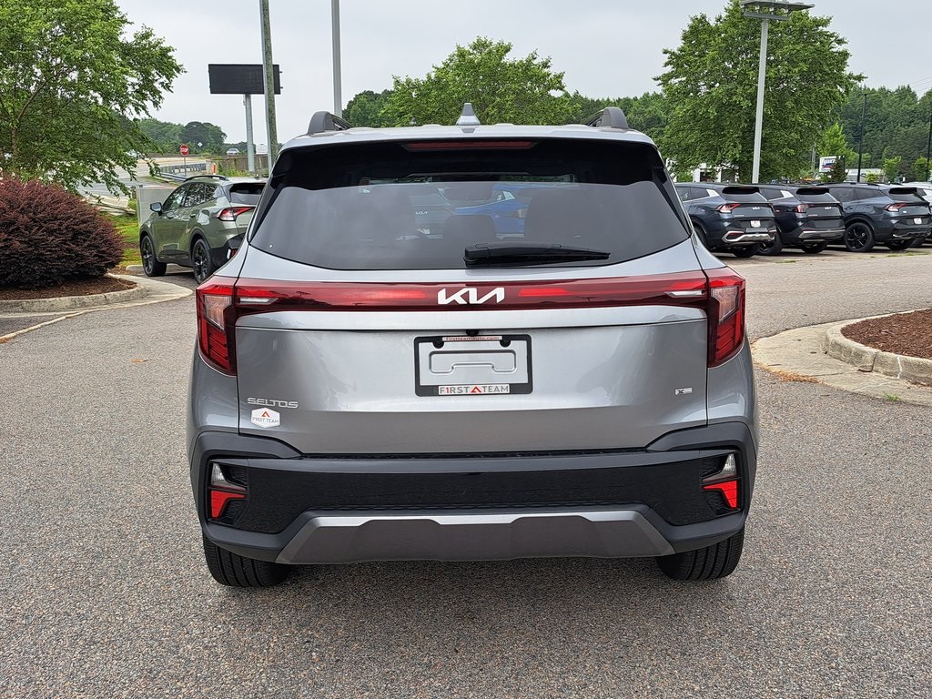 2024 Kia Seltos X-Line photo 4