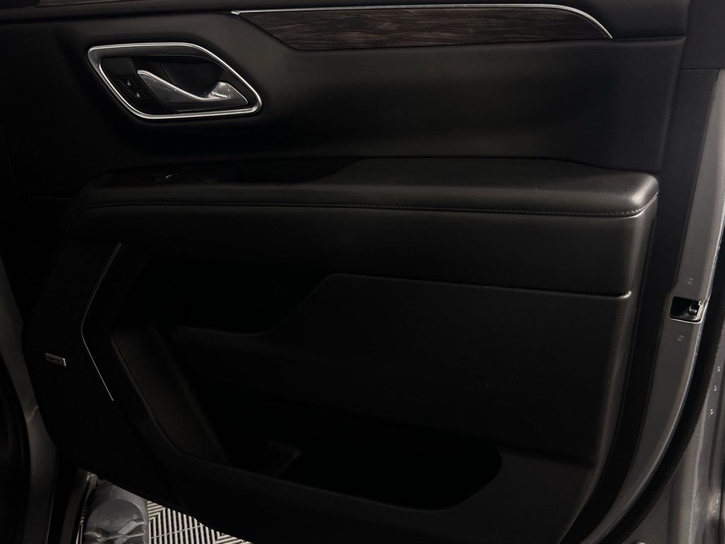 2024 Chevrolet Tahoe Z71 photo 29