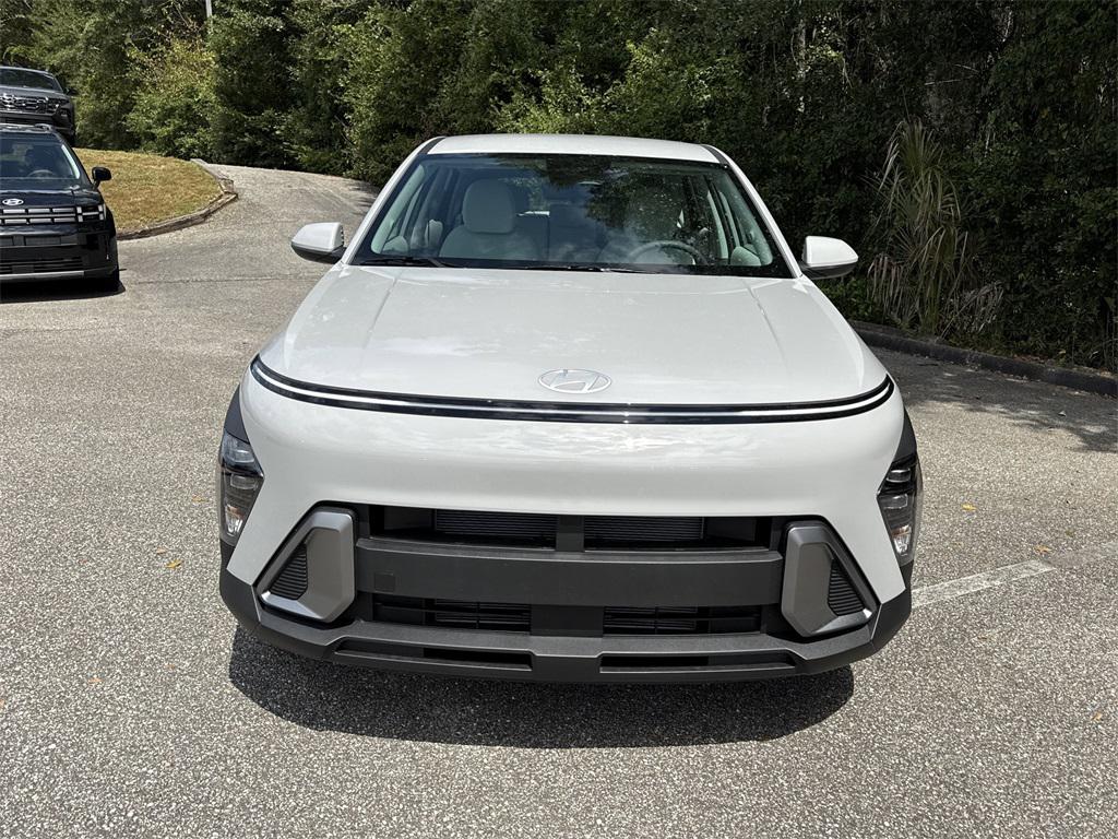 2026 Hyundai Kona SE photo 7