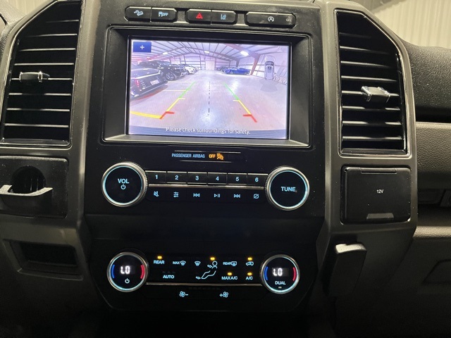 2021 Ford Expedition XLT photo 15
