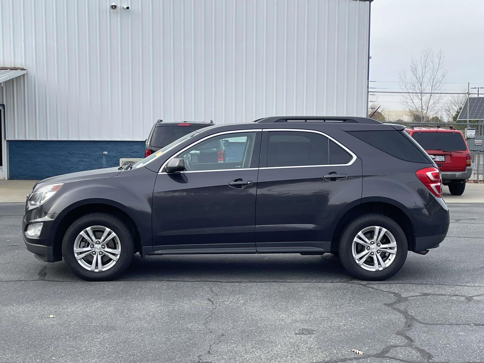 2016 Chevrolet Equinox LT photo 4