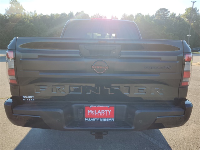 2026 Nissan Frontier Crew Cab PRO-4X photo 4
