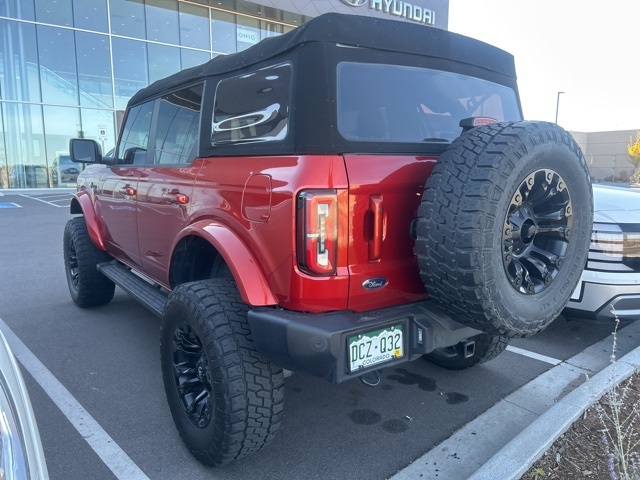 2022 Ford Bronco Outer Banks photo 4