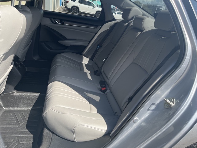 2019 Honda Accord Hybrid EX-L photo 21